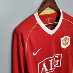 Load image into Gallery viewer, Manchester United Home Jersey 06/07 Retro Long Sleeve