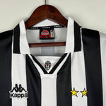 Load image into Gallery viewer, Juventus Home Jersey 96/97 Retro