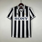 Load image into Gallery viewer, Juventus Home Jersey 96/97 Retro