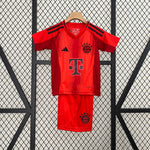 Load image into Gallery viewer, Bayern Munich Home 24/25 Kit Kids
