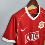 Load image into Gallery viewer, Manchester United Home Jersey 06/07 Retro

