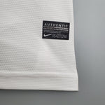 Load image into Gallery viewer, Manchester United Away Jersey 13/14 Retro
