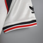 Load image into Gallery viewer, Manchester United Away Jersey 1985 Retro
