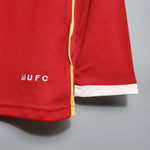 Load image into Gallery viewer, Manchester United Home Jersey 06/07 Retro Long Sleeve
