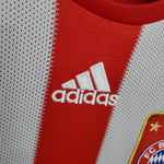 Load image into Gallery viewer, Bayern München Home Jersey 2010 Retro
