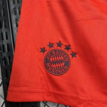 Load image into Gallery viewer, Shorts Bayern Munich Home 24/25

