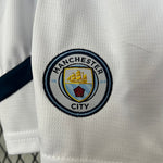 Load image into Gallery viewer, Manchester City Home 24/25 Kit Kids
