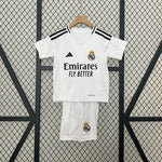Load image into Gallery viewer, Real Madrid Home 24/25 Kit Kids

