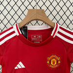 Load image into Gallery viewer, Manchester United Home 24/25 Kit Kids
